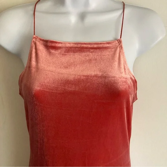 Forever 21 Rose Colored Velvet Bodycon Dress, NWT Sz M - Picture 7 of 11